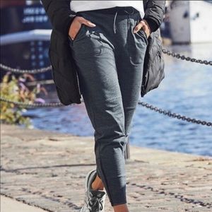 Athleta Heather Gray Metro Street Jogger Pants